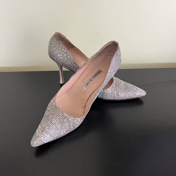 Manolo Blahnik Textured Silver Heels